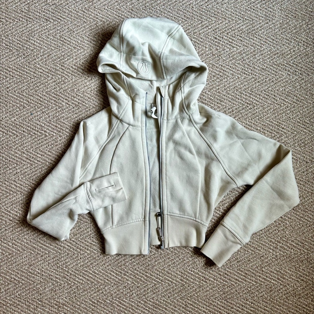 Lululemon Scuba sweatshirt
